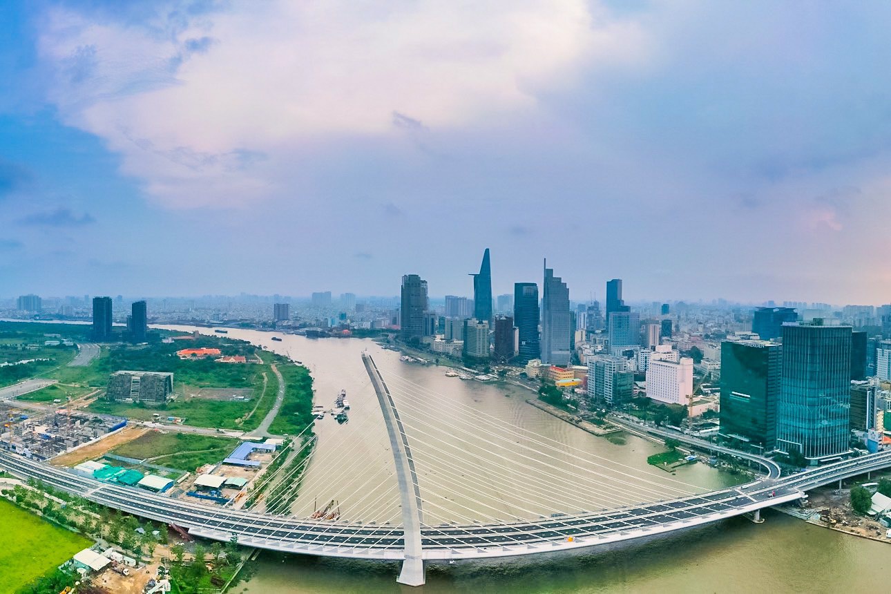 TP. Hồ Chí Minh thông xe cầu Thủ Thiêm 2 sau 7 năm thi công và trở thành công trình biểu tượng của thành phố